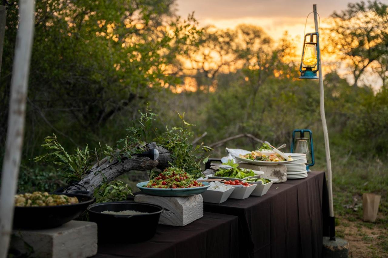 Thornybush Game Lodge Thornybush Game Reserve Bagian luar foto